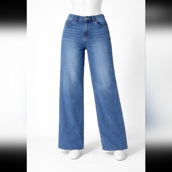 Joe Fresh Denim - Joe Fresh Women's SIZE 30 High Rise/WIDE Leg Denim Jeans - Light Blue